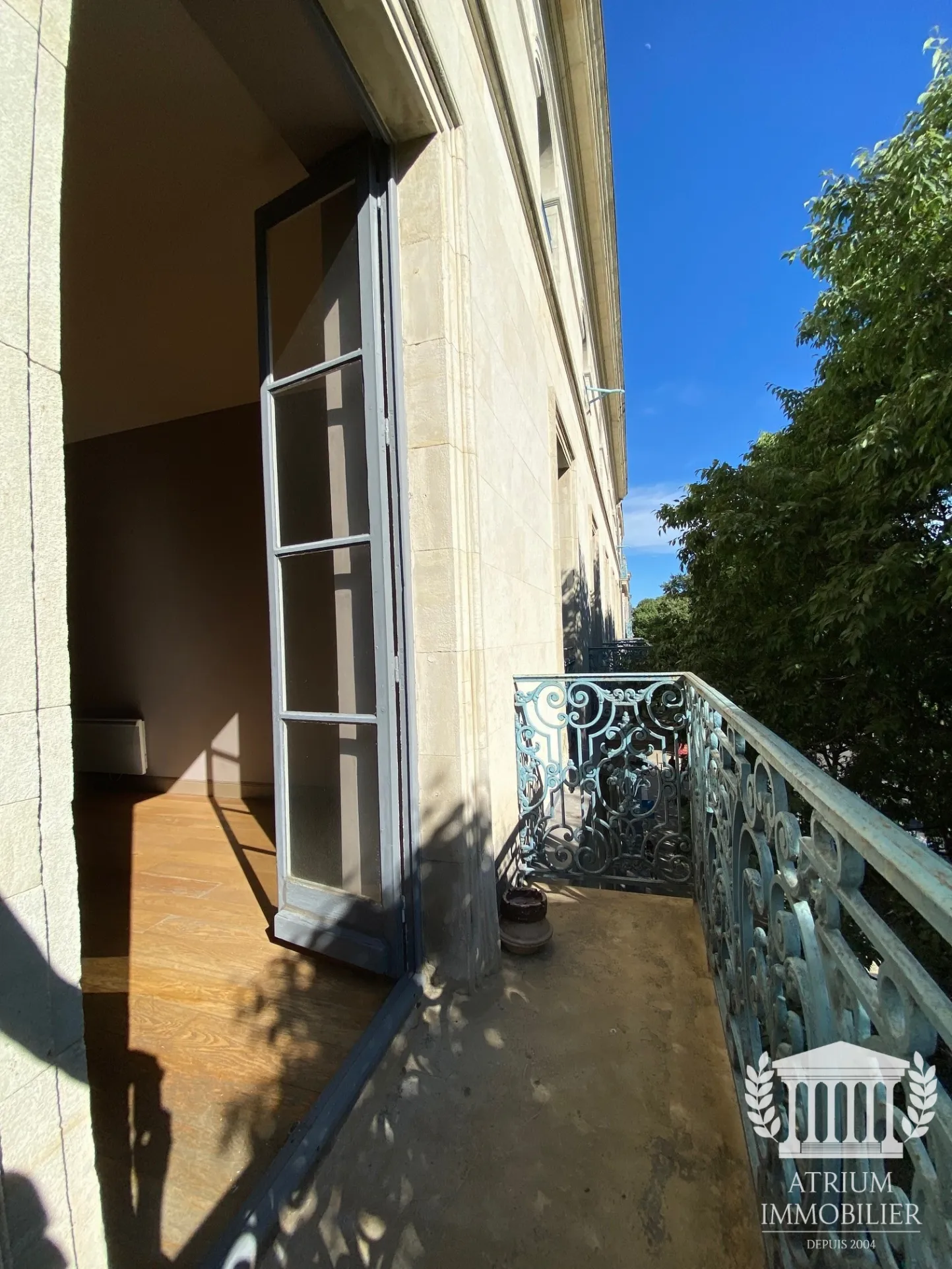 Appartement T3 à Nîmes près de la Maison Carrée 