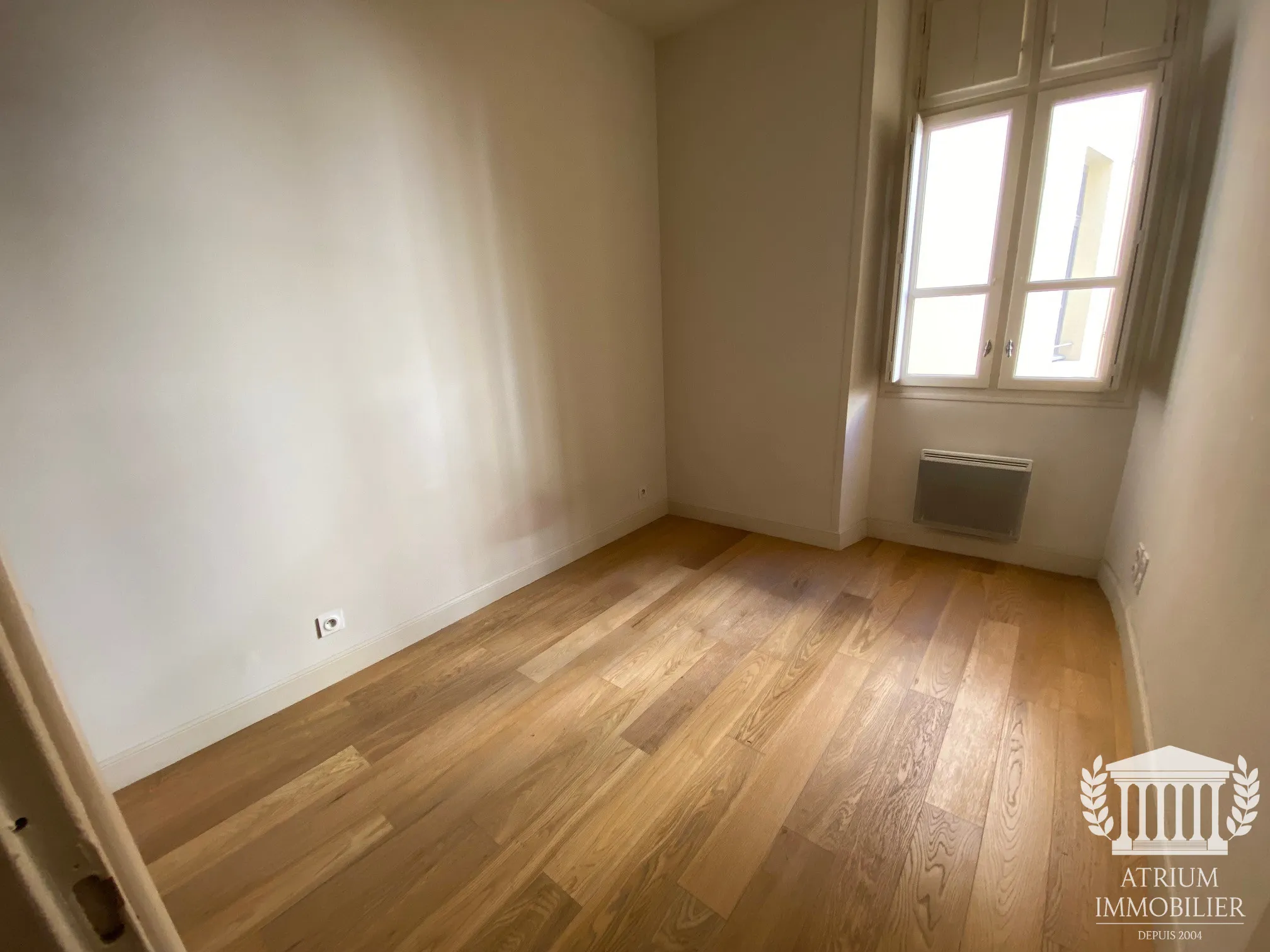 Appartement T3 à Nîmes près de la Maison Carrée 