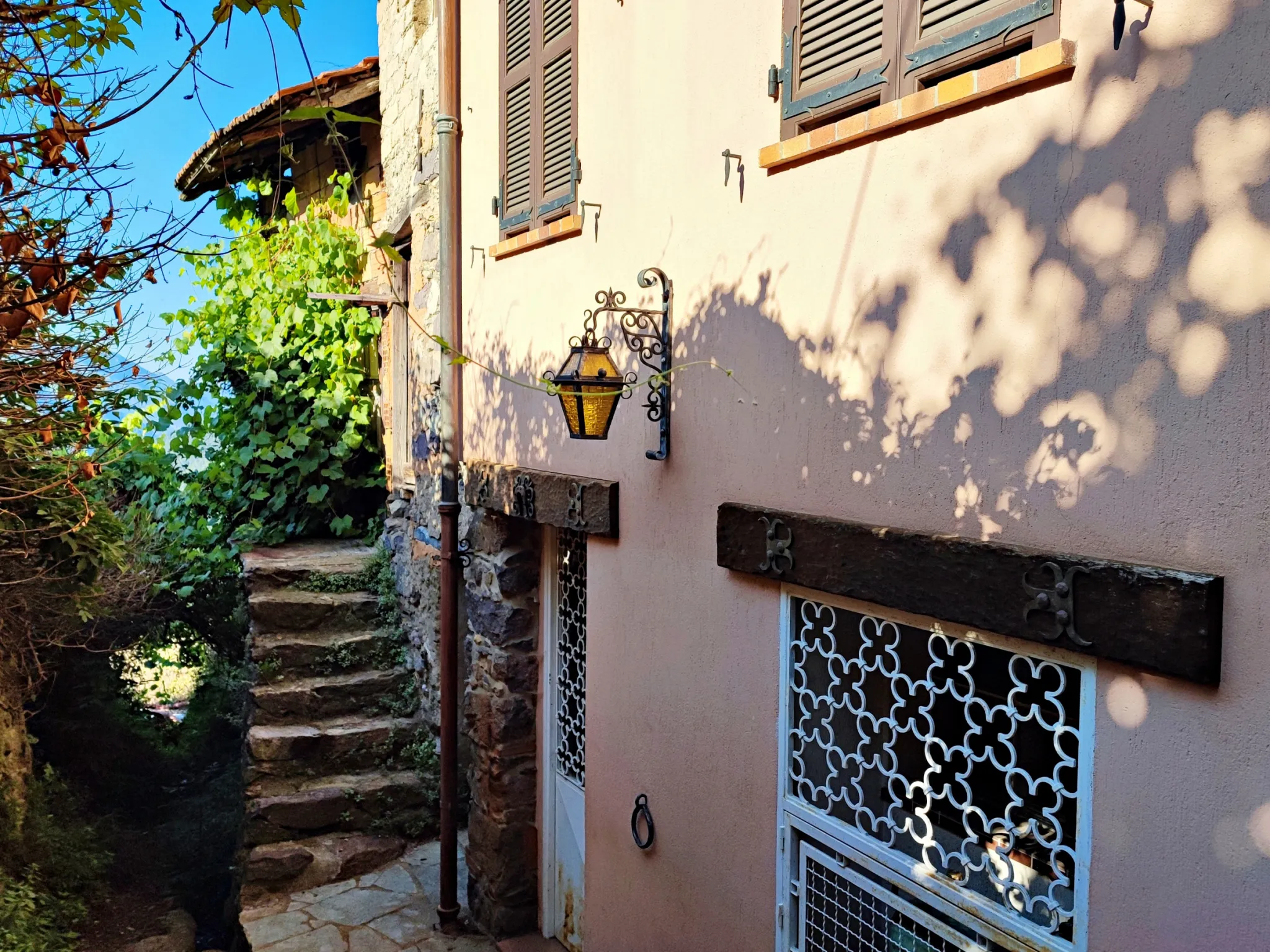 Maison de Village à Belvédère avec Vue sur la Vallée 