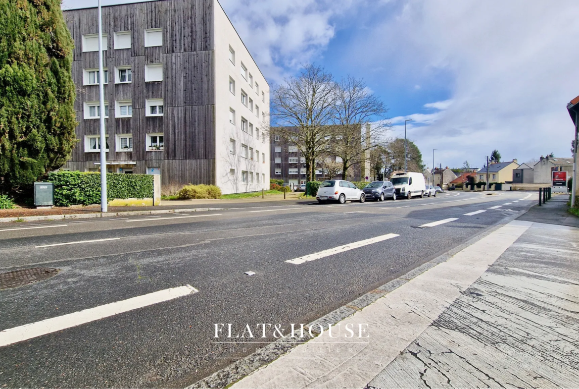 Appartement T3 avec Deux Chambres à Nantes 