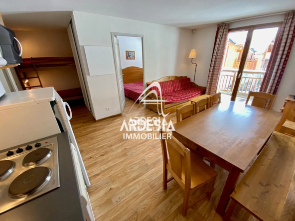 Appartement 2 Chambres à Albiez-Montrond