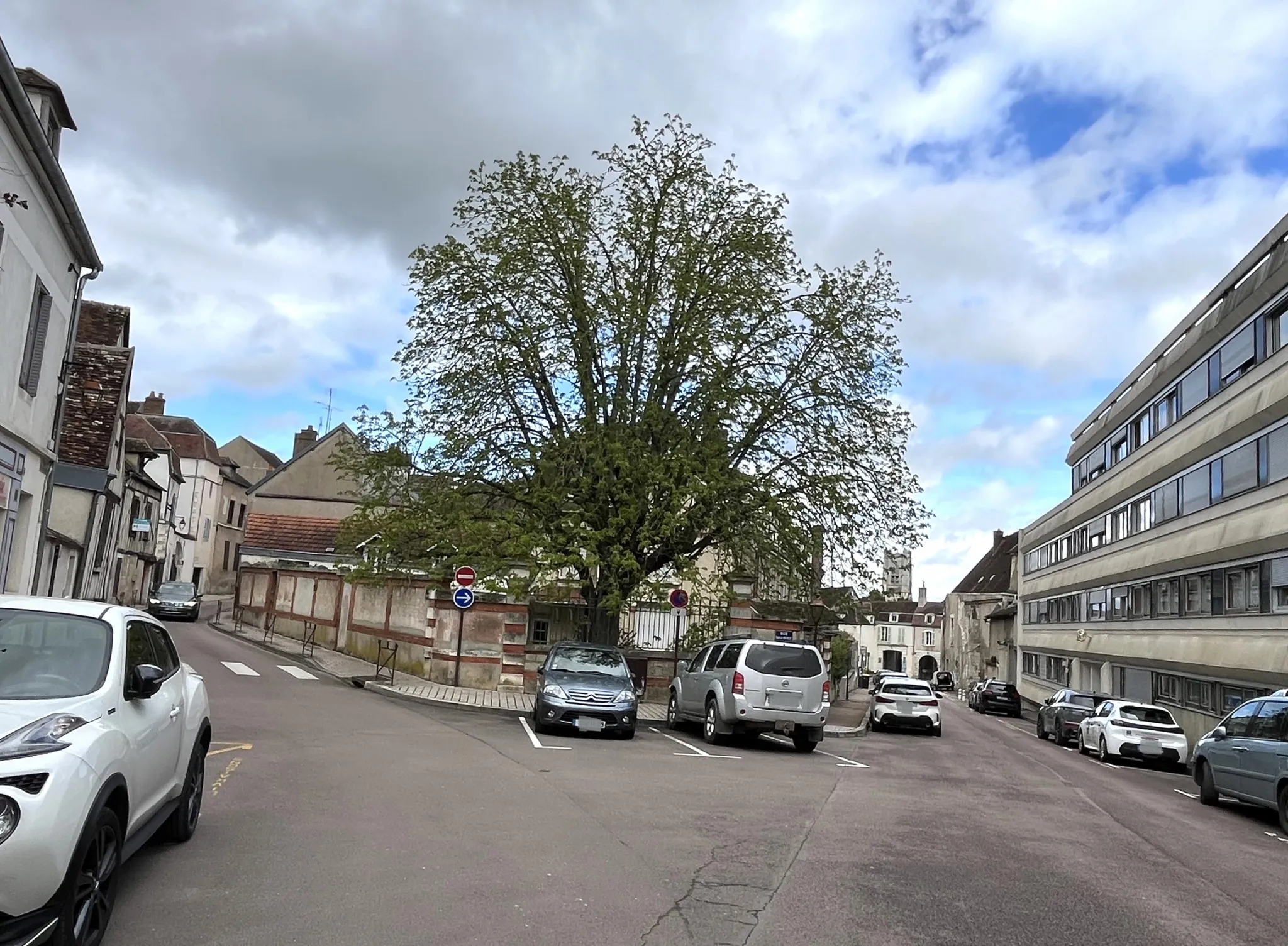 Appartement lumineux à vendre à Auxerre 