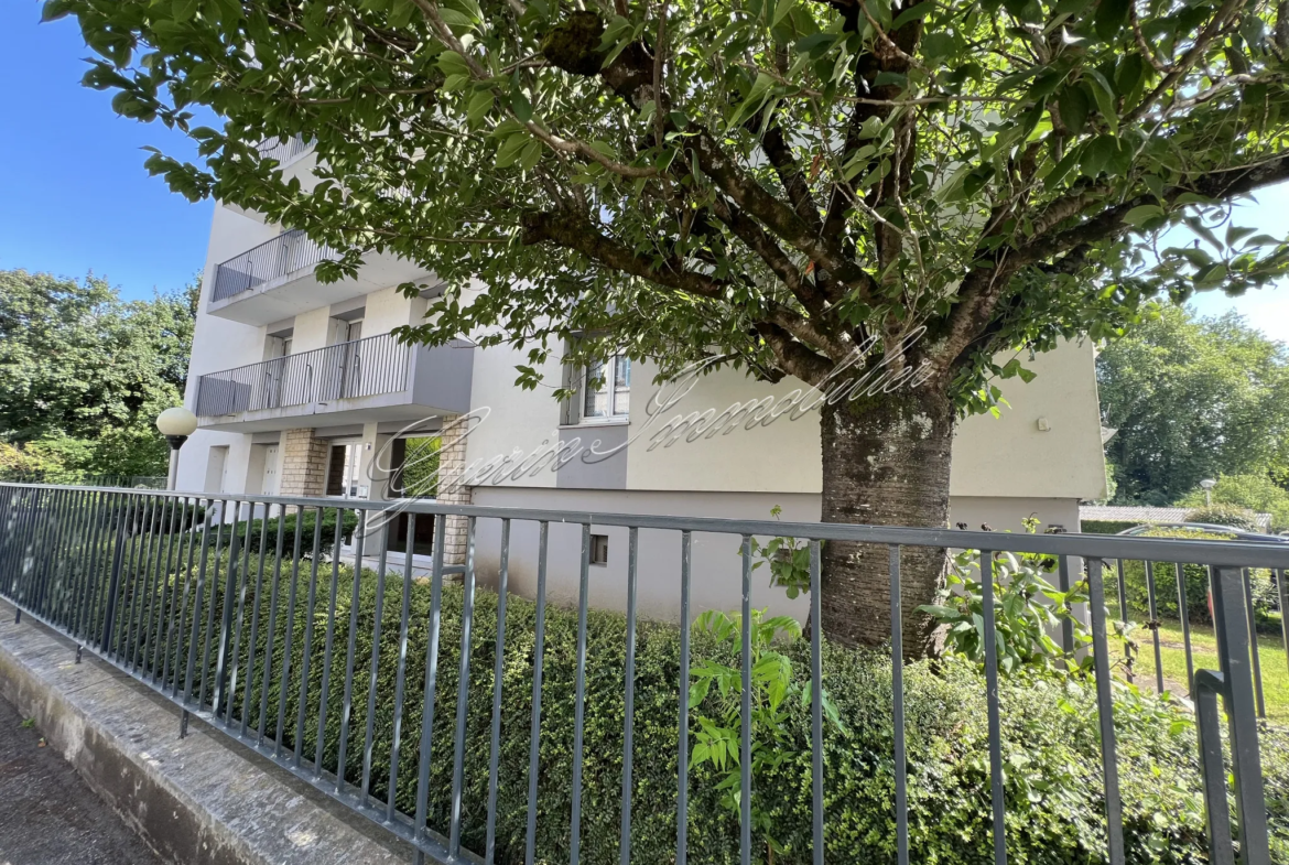 Studio in Nevers with Stunning Nièvre View 