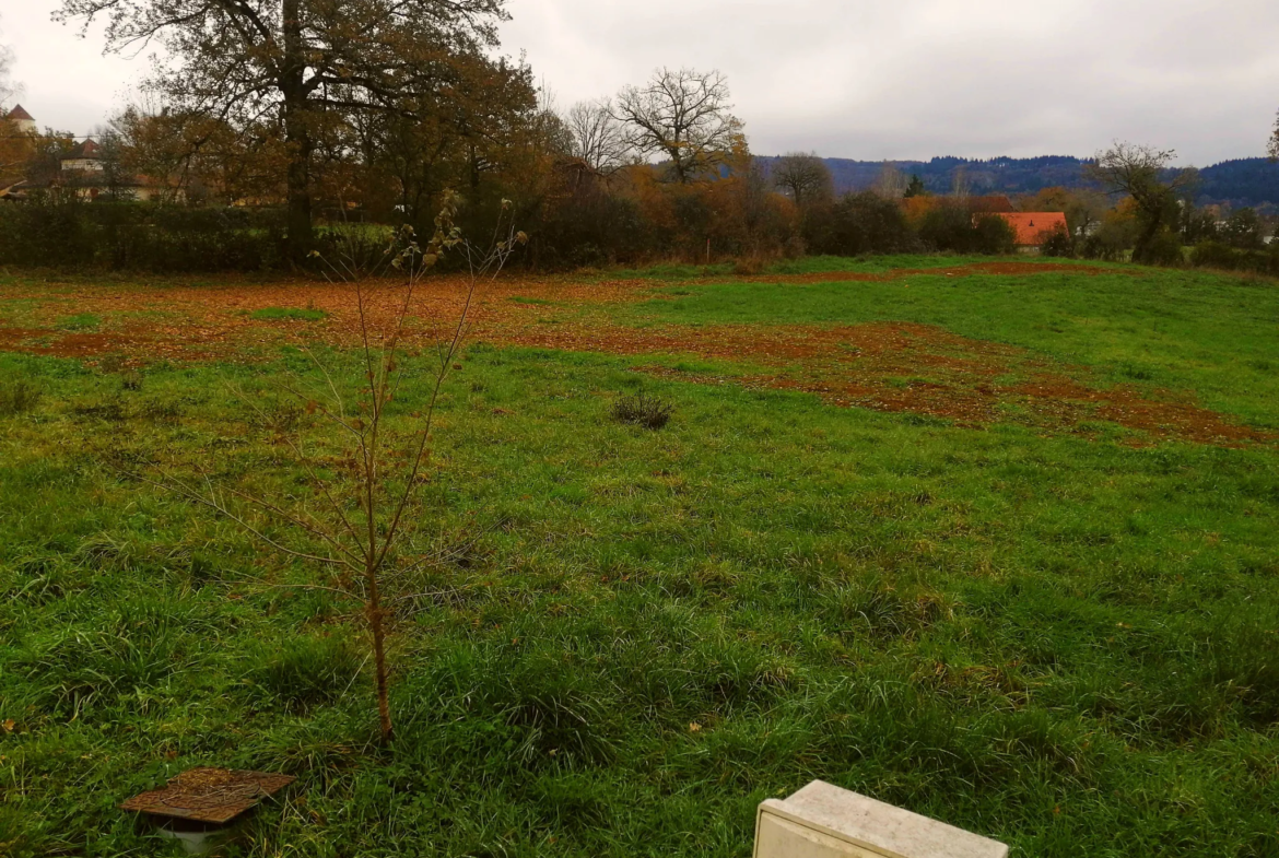 Terrain à bâtir plat avec vue agréable à Lacapelle Marival 