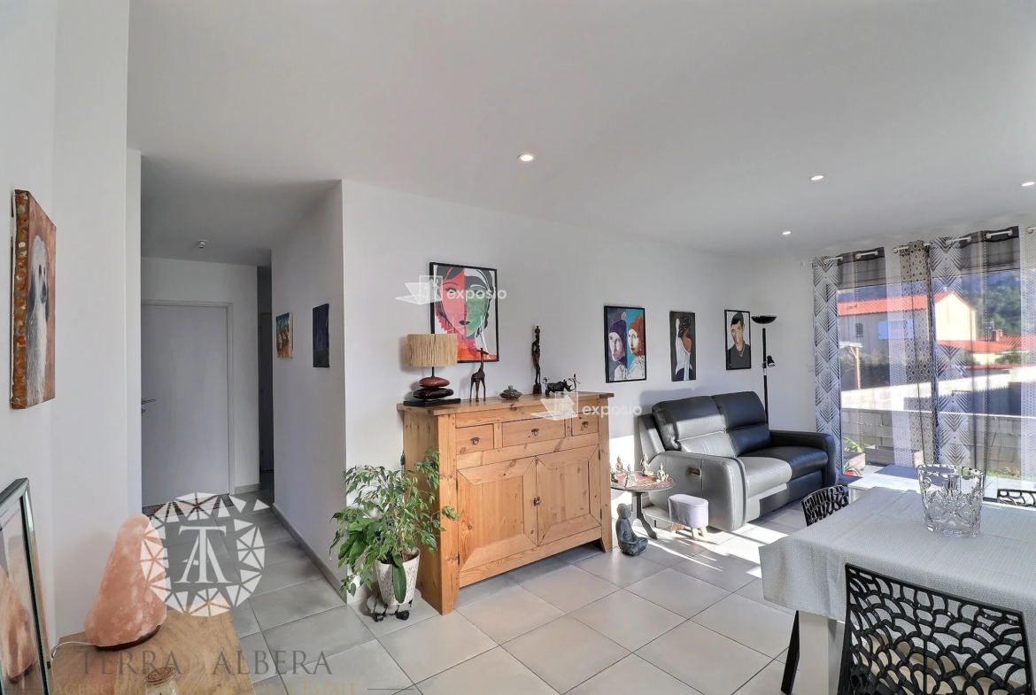 Coquette Villa de Plain-Pied with 3 Bedrooms in Tautavel 