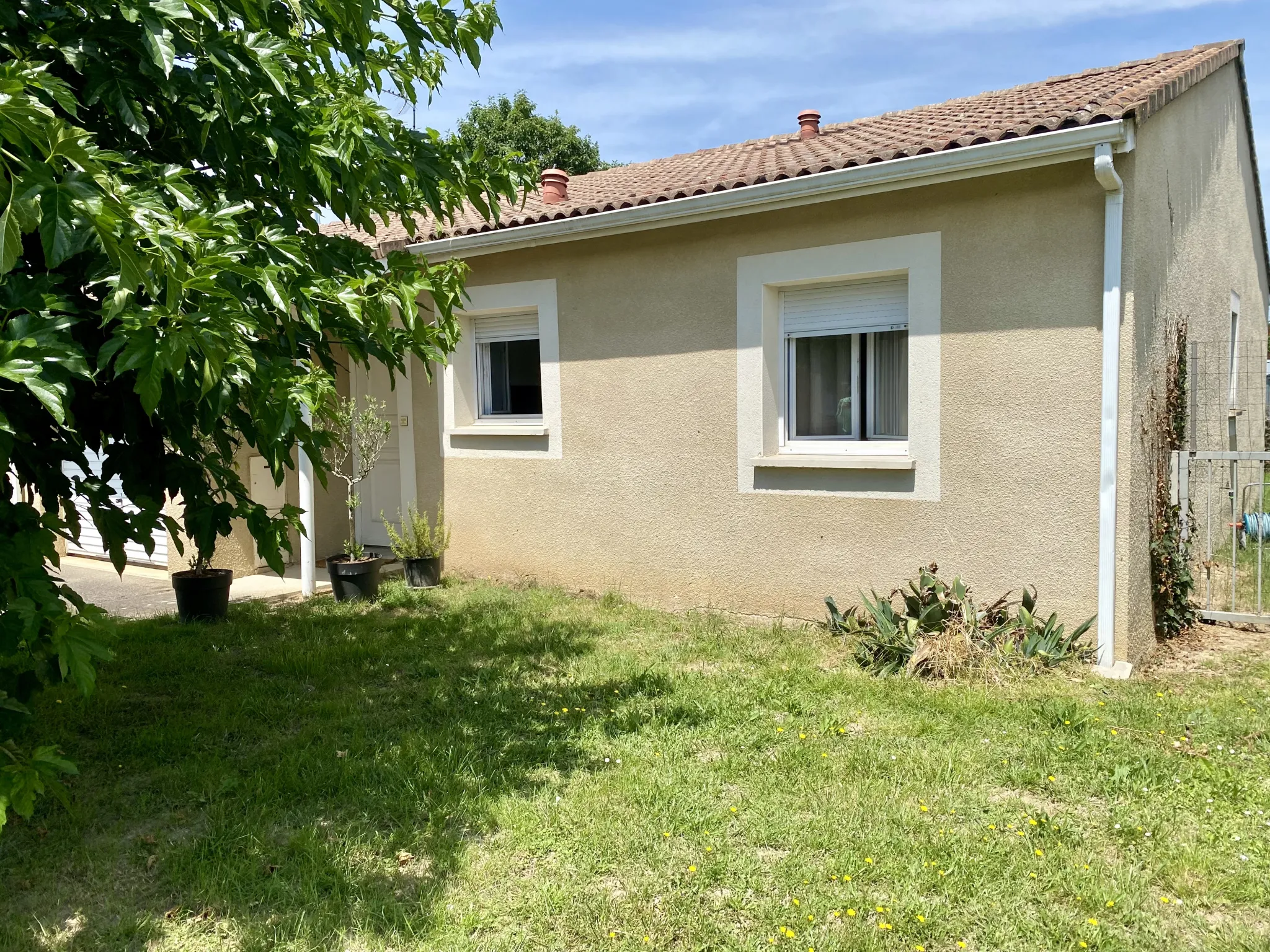 Maison de plain pied avec trois chambres à Montauban 