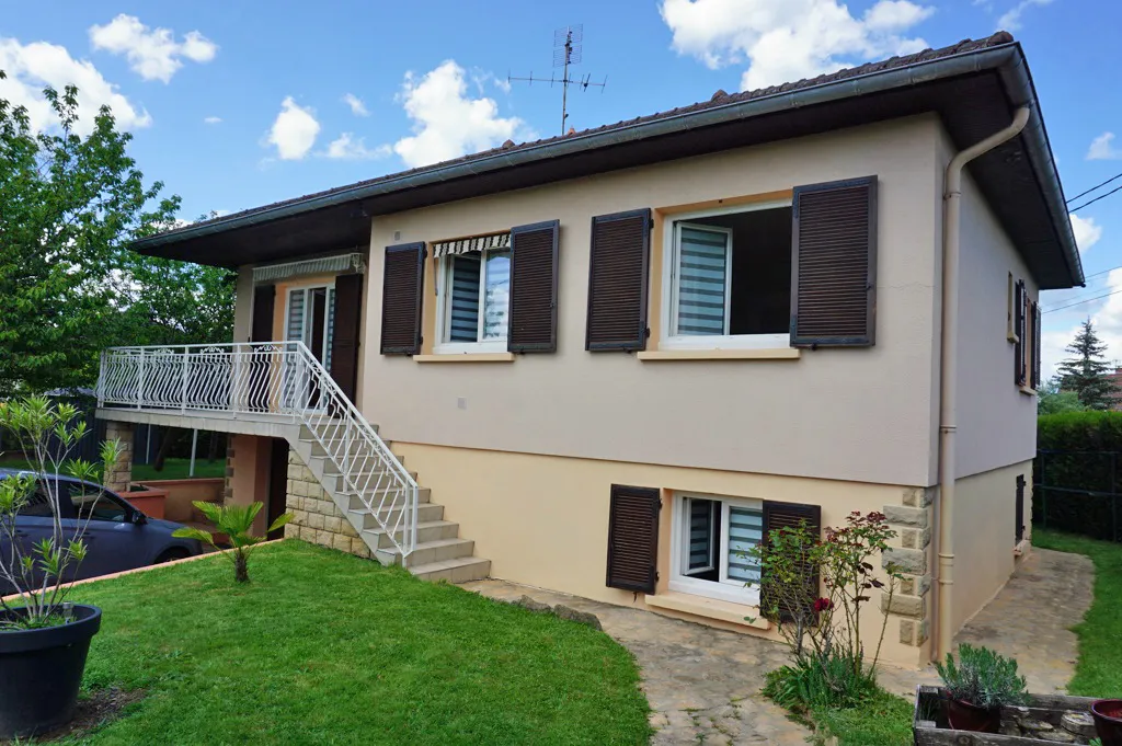 Maison à Gueugnon avec terrasse et jardin 