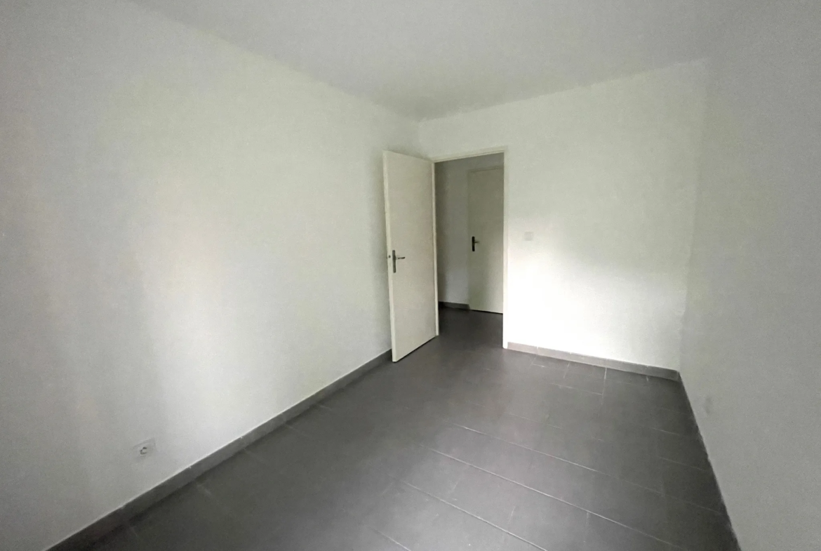 Appartement T3 53m2 Toulon Ouest + Parking 