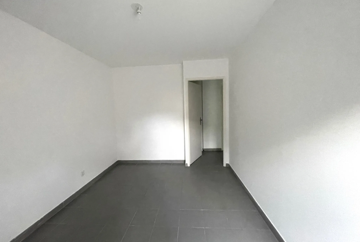 Appartement T3 53m2 Toulon Ouest + Parking 