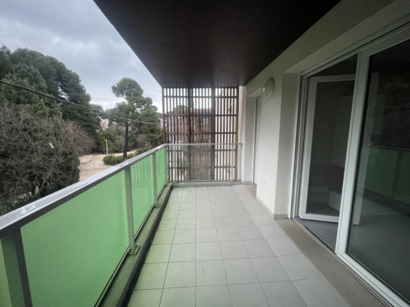 Appartement T3 53m2 avec Terrasse et Parking à Toulon Ouest