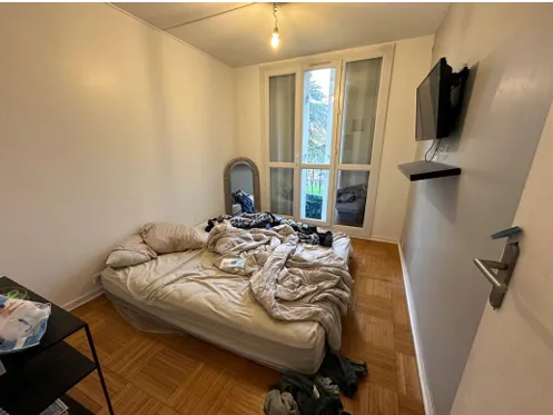 Appartement T3 à Argenteuil - 65m2 - 33 000 € 