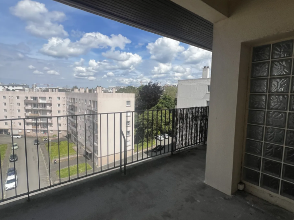 Appartement T3 de 71 m2 avec balcon et terrasse à Brest