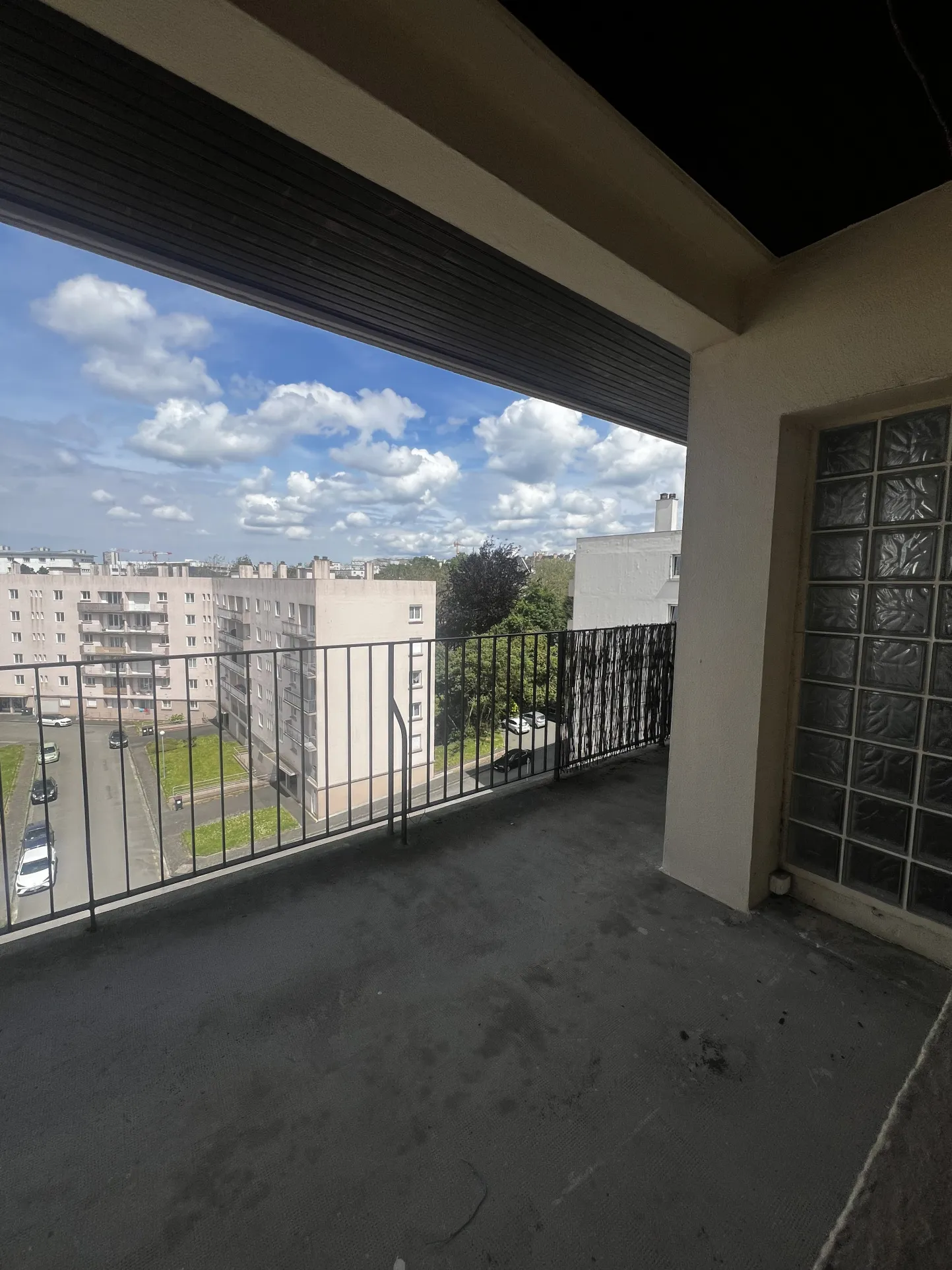 Appartement T3 de 71 m2 avec balcon et terrasse à Brest 