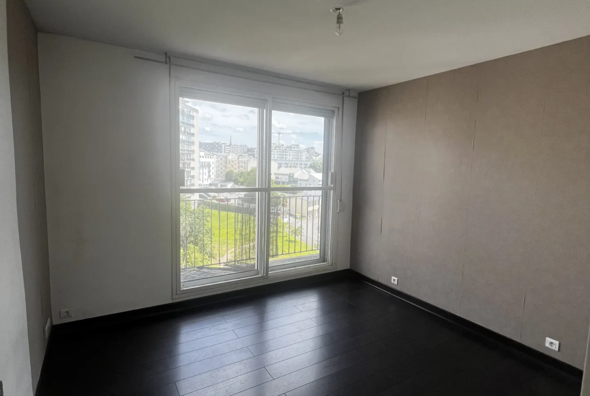 Appartement T3 de 71 m2 avec balcon et terrasse à Brest 