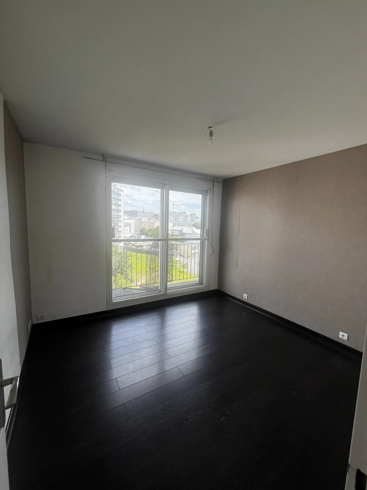 Appartement T3 de 71 m2 avec balcon et terrasse à Brest 