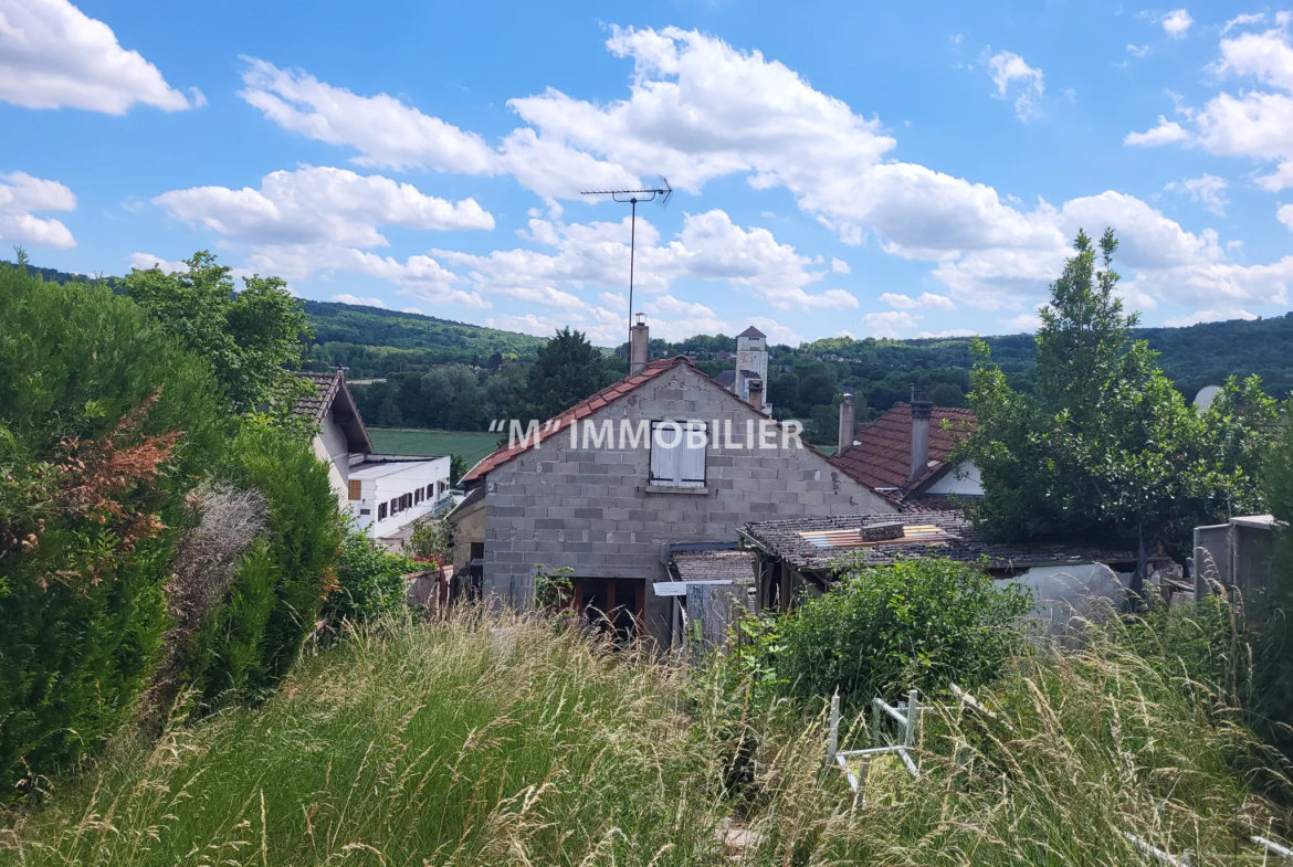 Maison Indépendante à Rénover - Charly sur Marne 