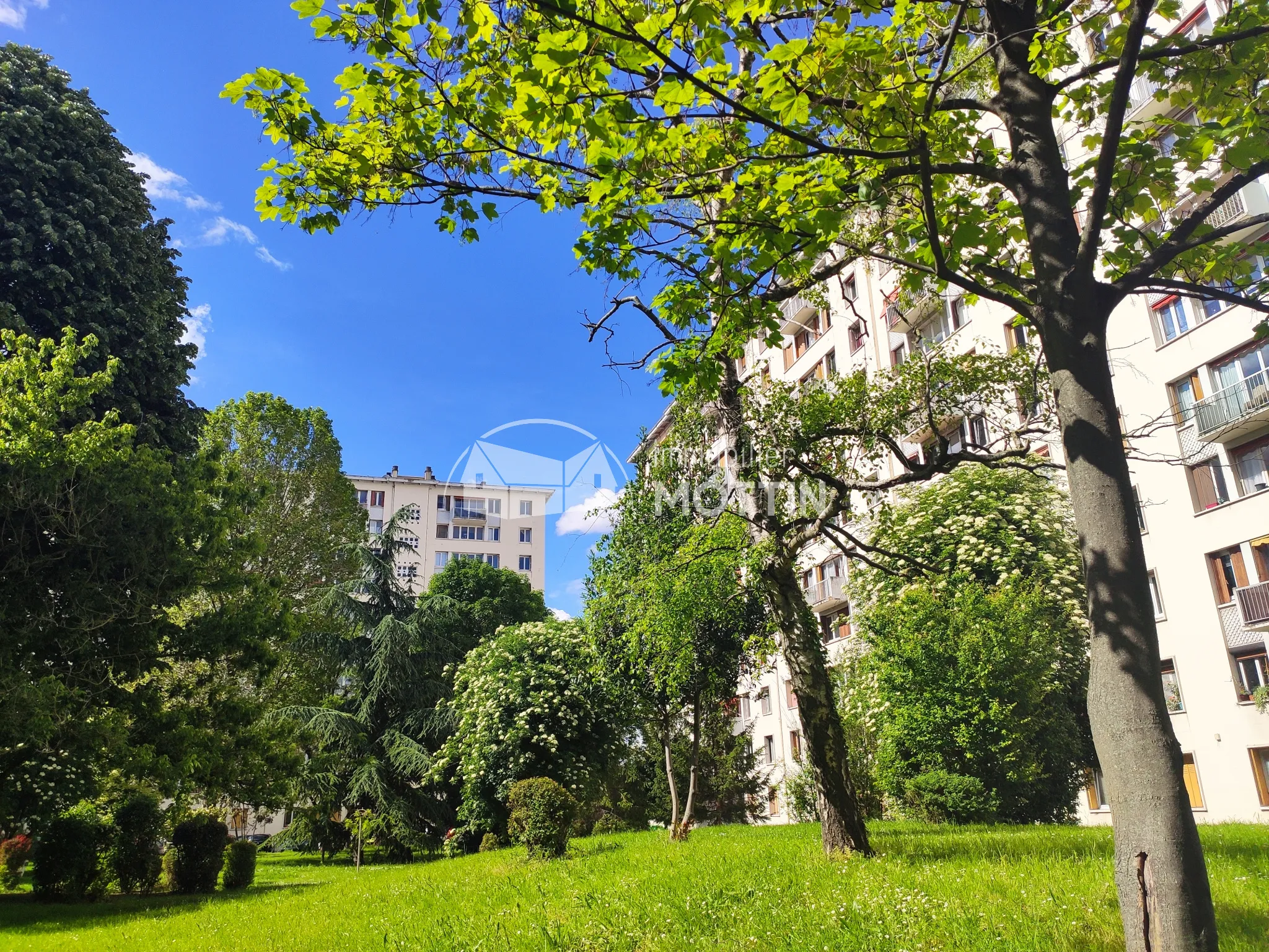 Appartement 52m2 à Vitry sur seine - Résidence fermée avec gardien 