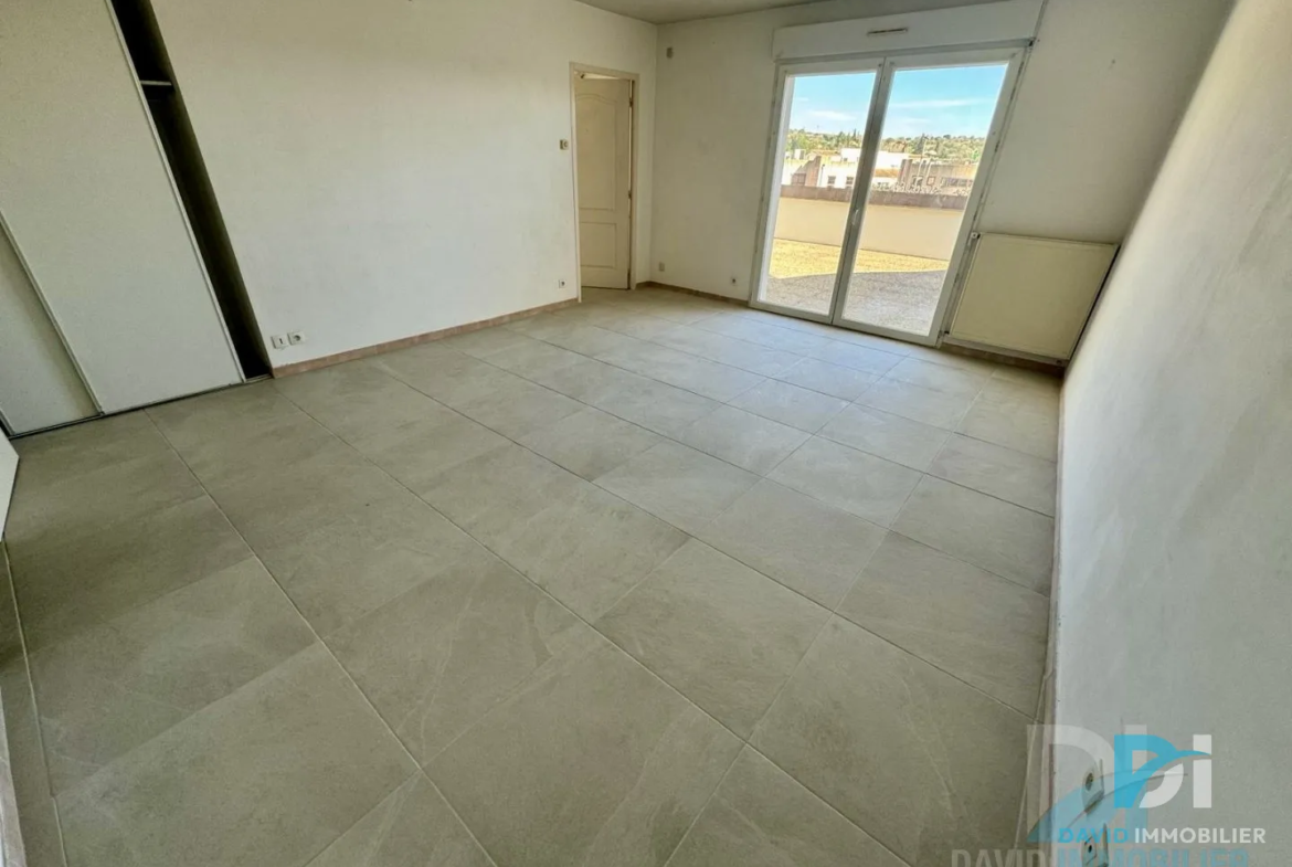 Appartement de 83m2 avec terrasse à CLERMONT-l'HERAULT 