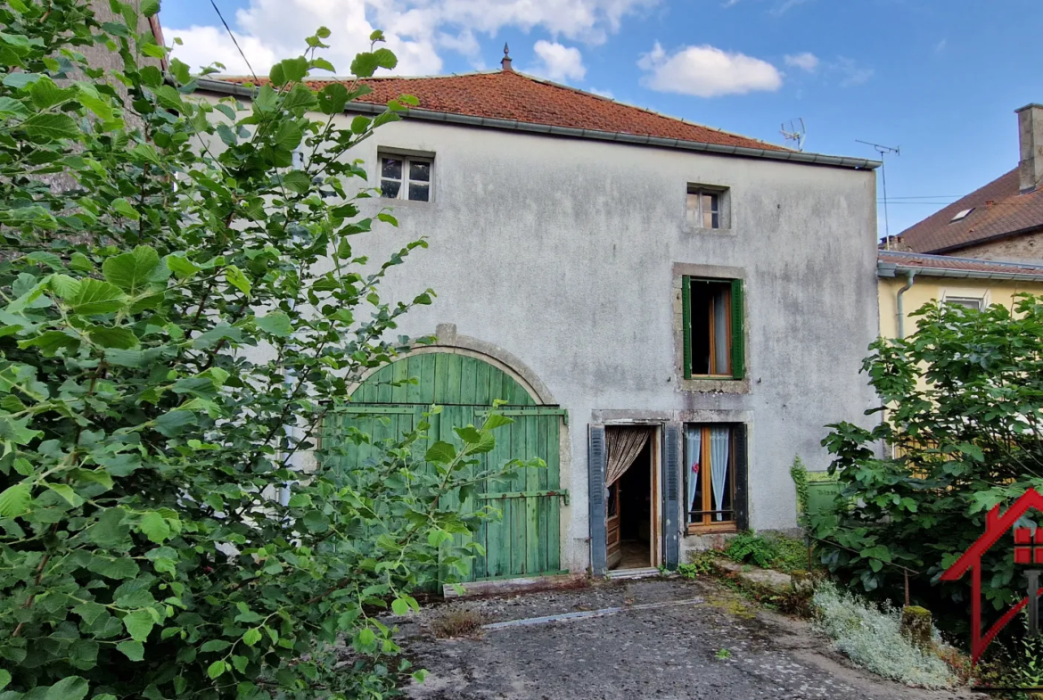 Maison ancienne avec vues superbes dans un village renaissance 