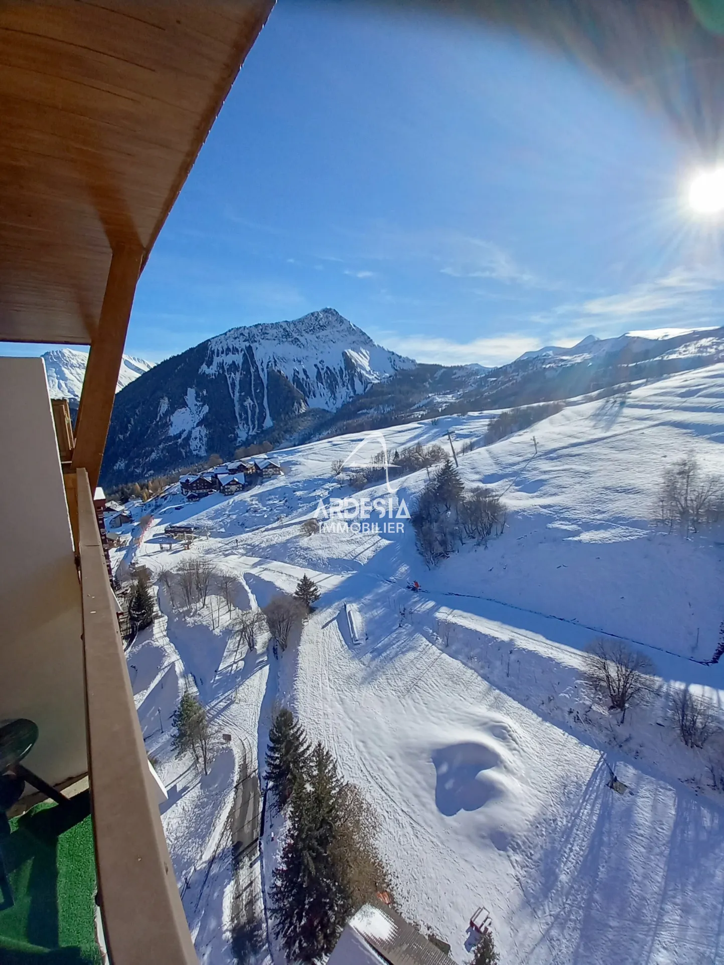 Studio ensoleillé avec vue sur les pistes 