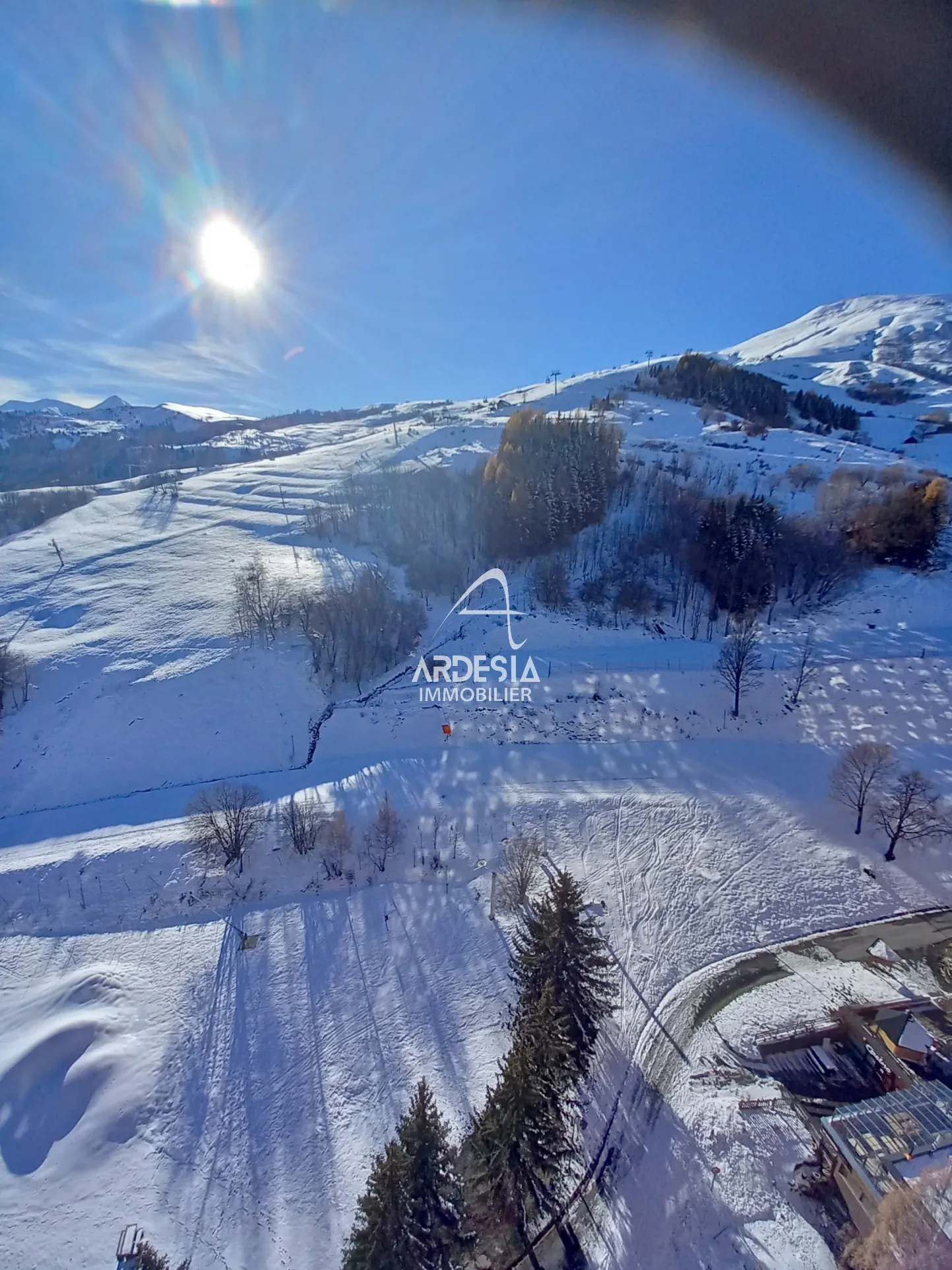 Studio ensoleillé avec vue sur les pistes 