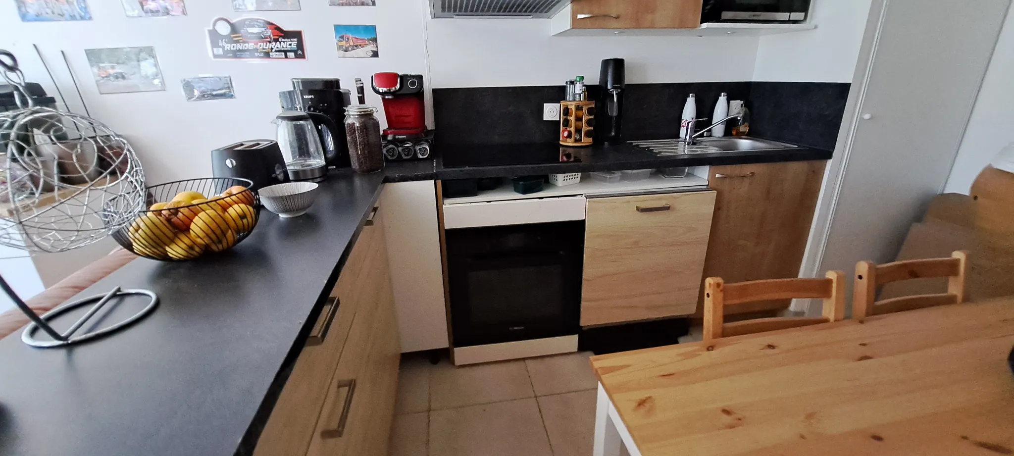 Apartment with Double Garage in Gardanne 