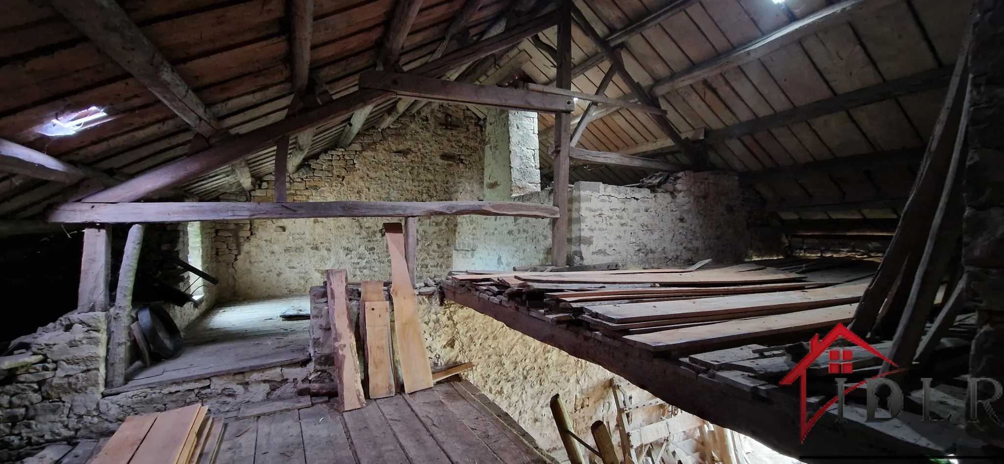 Ancienne Ferme Indépendante avec Vue sur l'Amance à Fayl Billot 