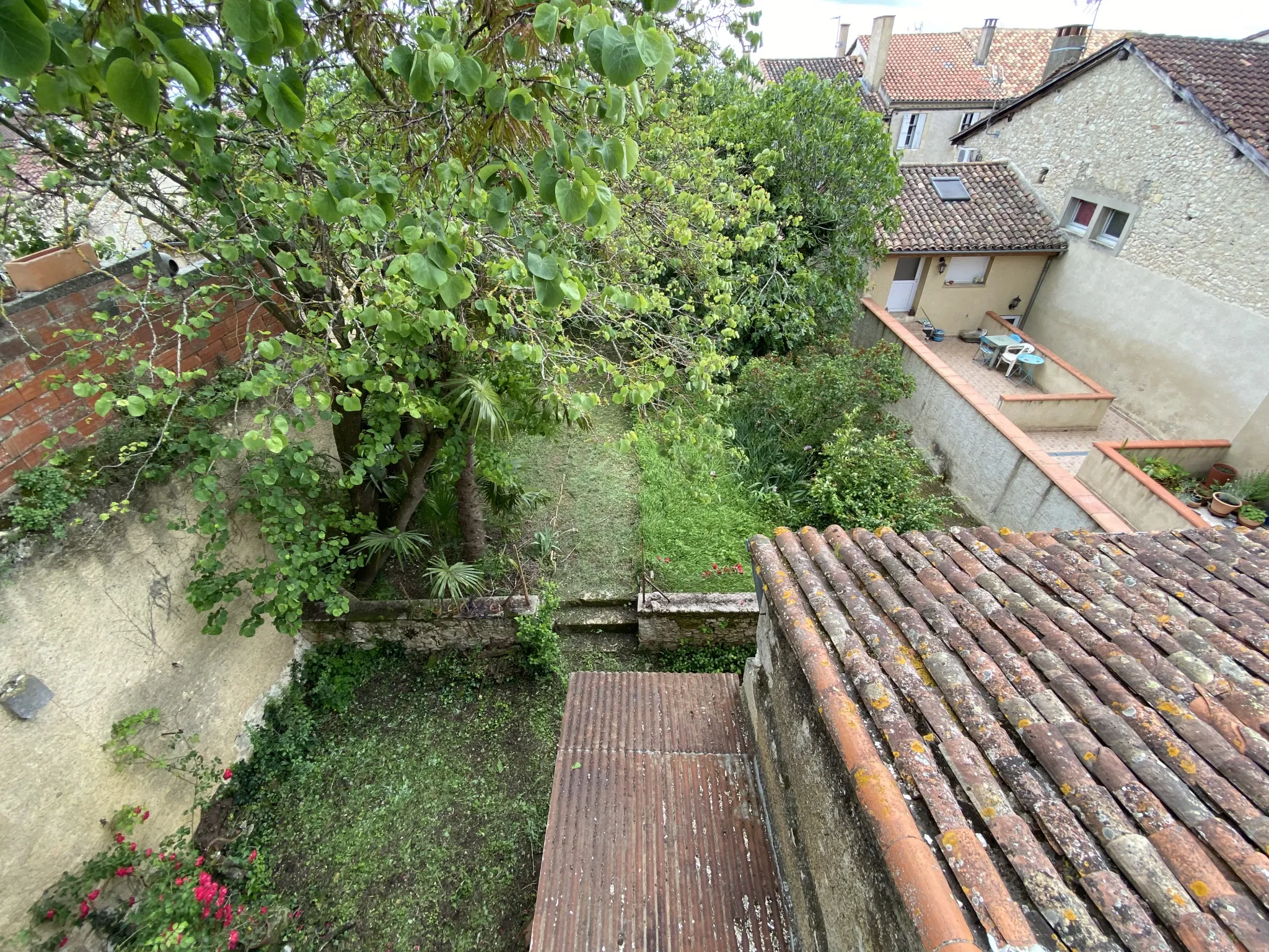 Grande maison bourgeoise avec jardin à Lectoure 