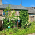 Maison de Bourg à rénover 4 chambres - Montigny sur Canne