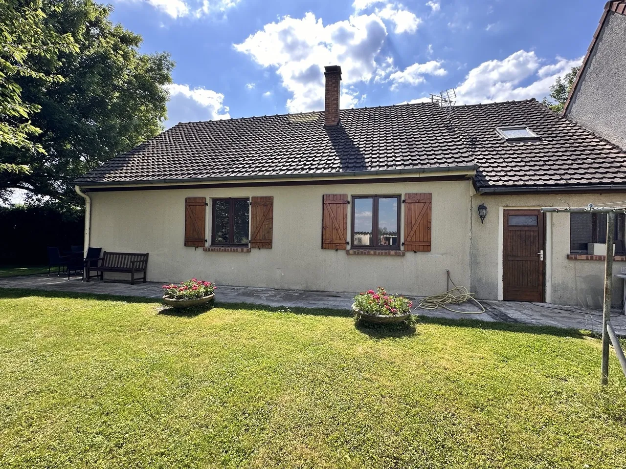 Pavillon lumineux entre Bray sur Seine et Montereau 