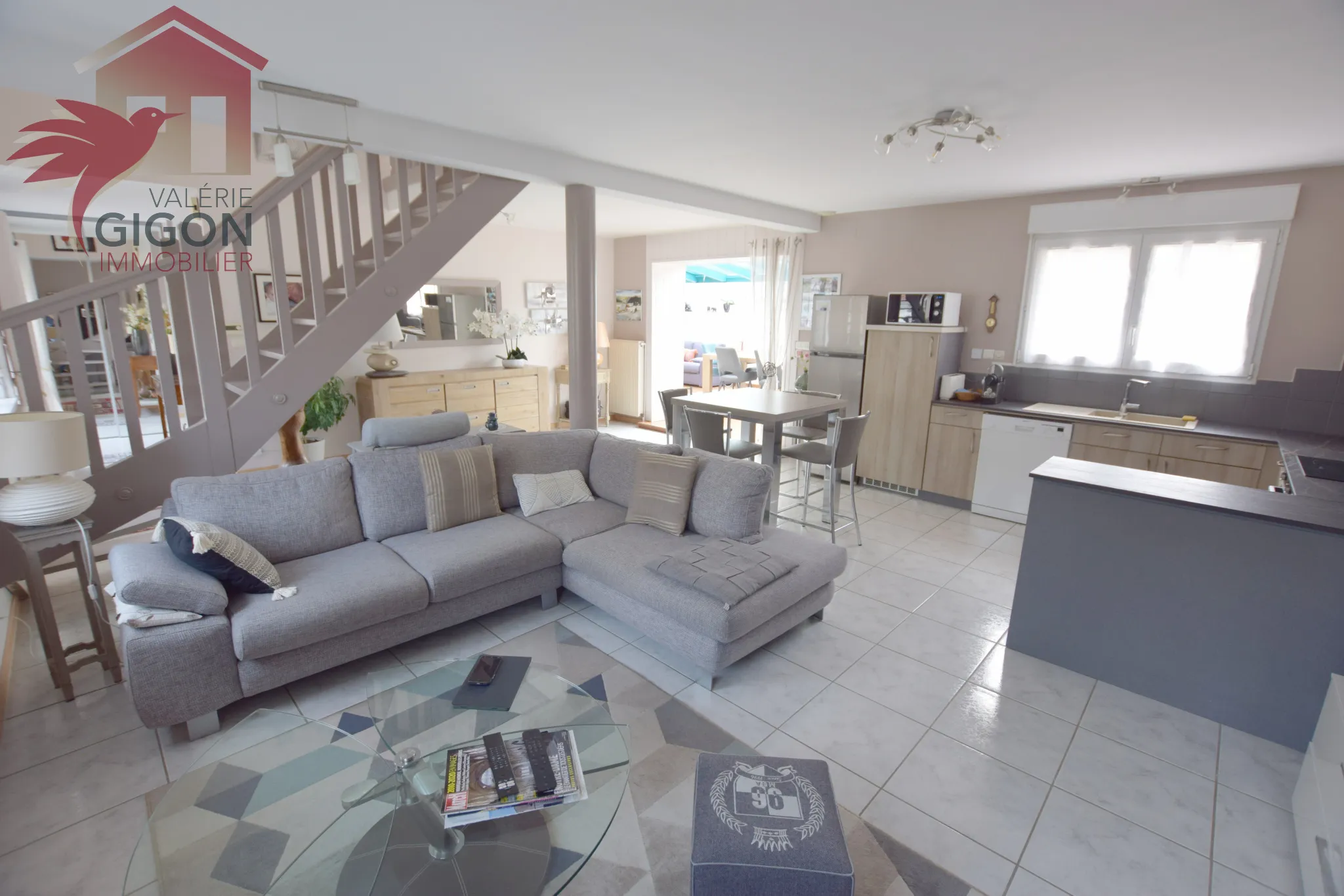 Duplex spacieux avec entrée indépendante à Montbeliard 