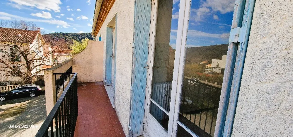 Appartement T3 avec 2 balcons et cave à Amelie les bains palalda 