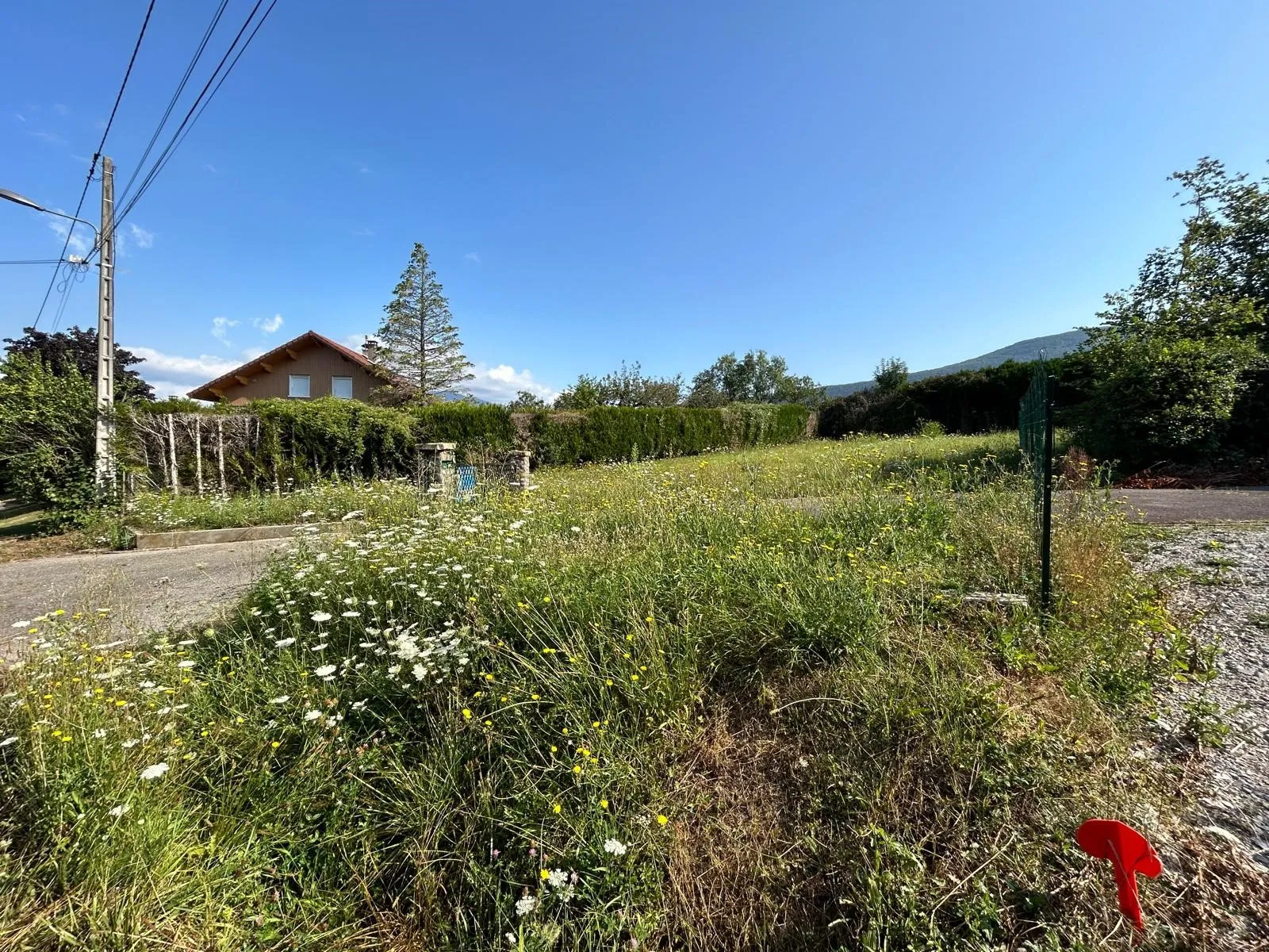 Terrain à bâtir à Clarafond de 850m2 