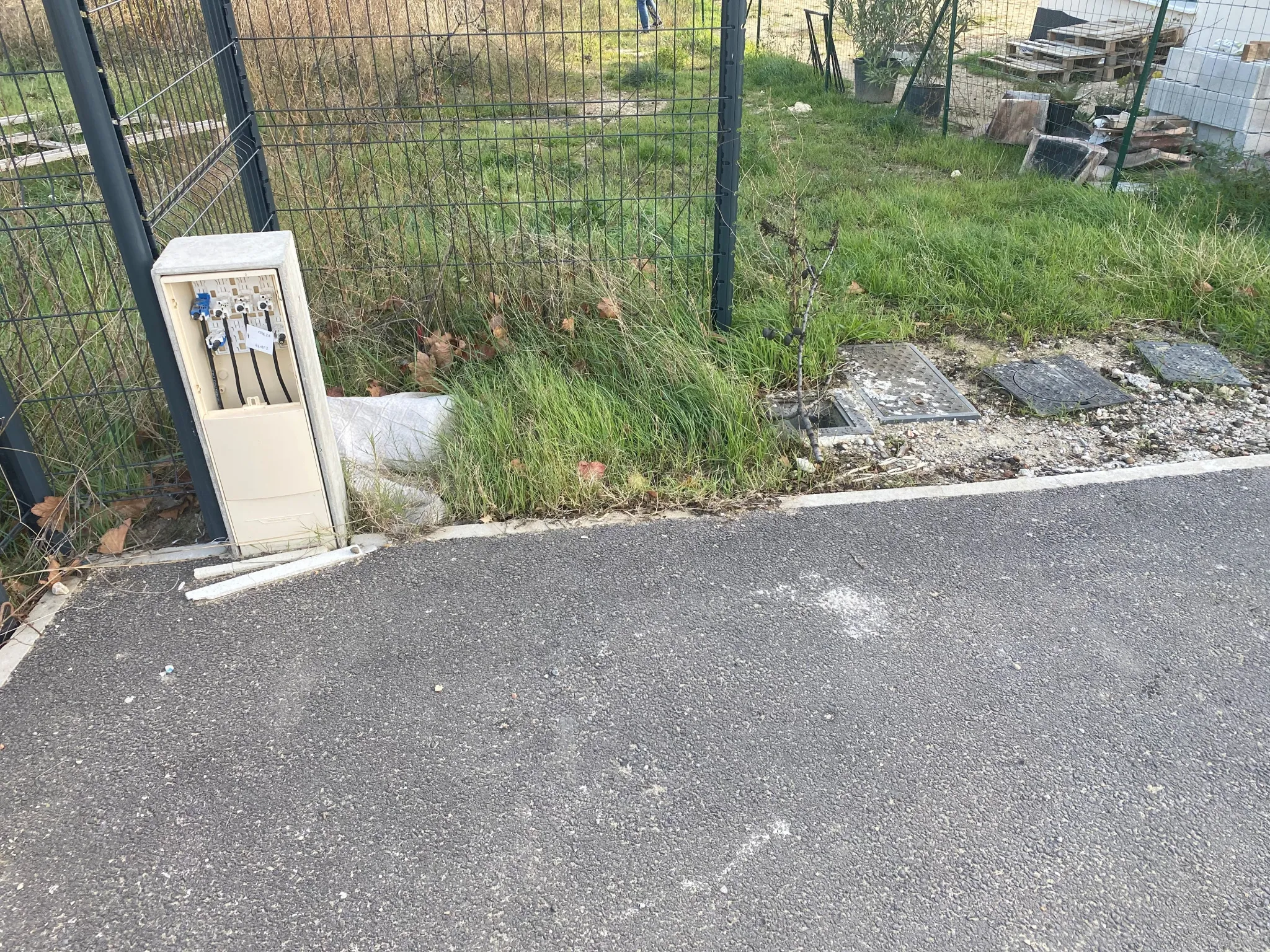 Terrain constructible à vendre à La Motte d'Aigues 