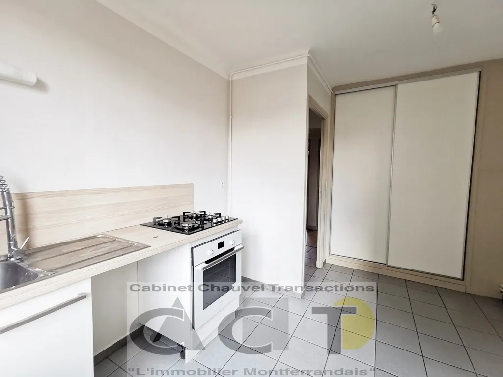 Grand appartement à Montferrand - 3 Chambres - 185 400 € 