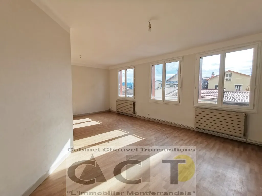 Grand appartement à Montferrand - 3 Chambres - 185 400 € 