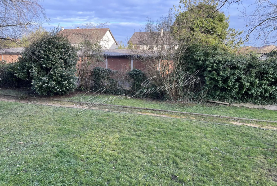 Appartement rénové avec vue sur la verdure à Nevers 