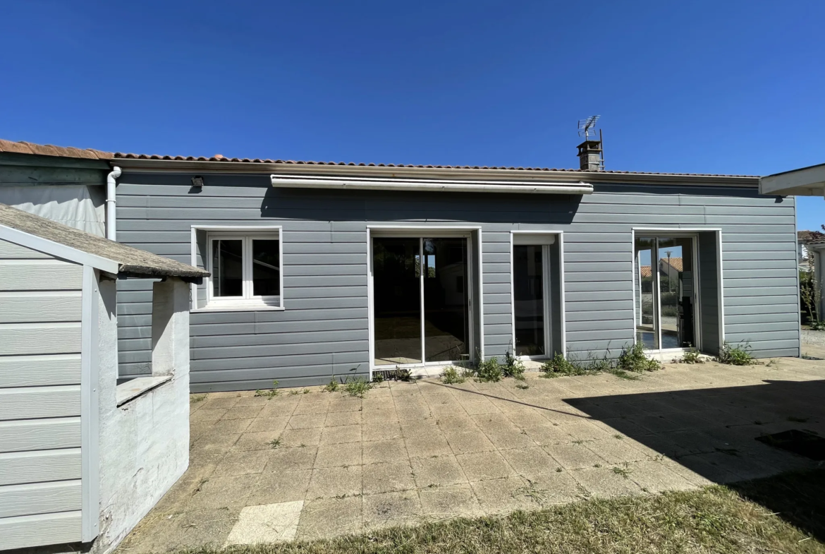 Maison 3 chambres avec jardin proche de Royan 