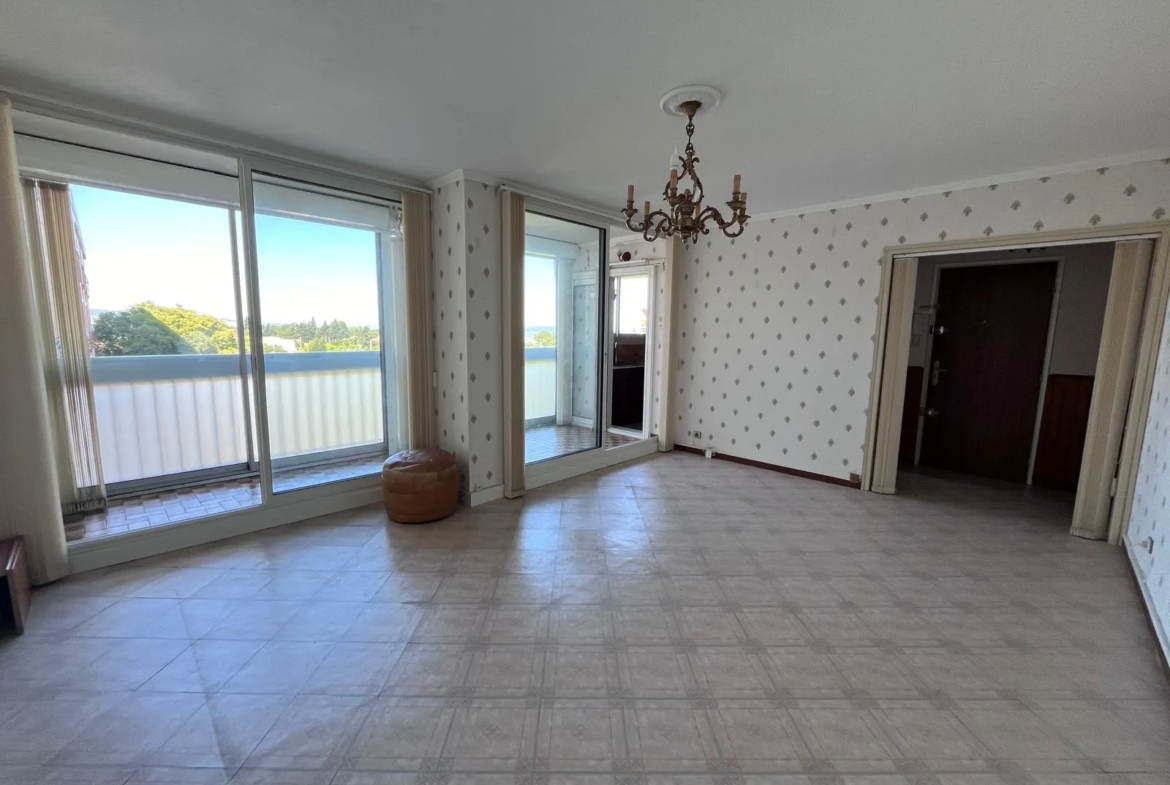 Appartement de Type 3 avec belle vue à Marignane 