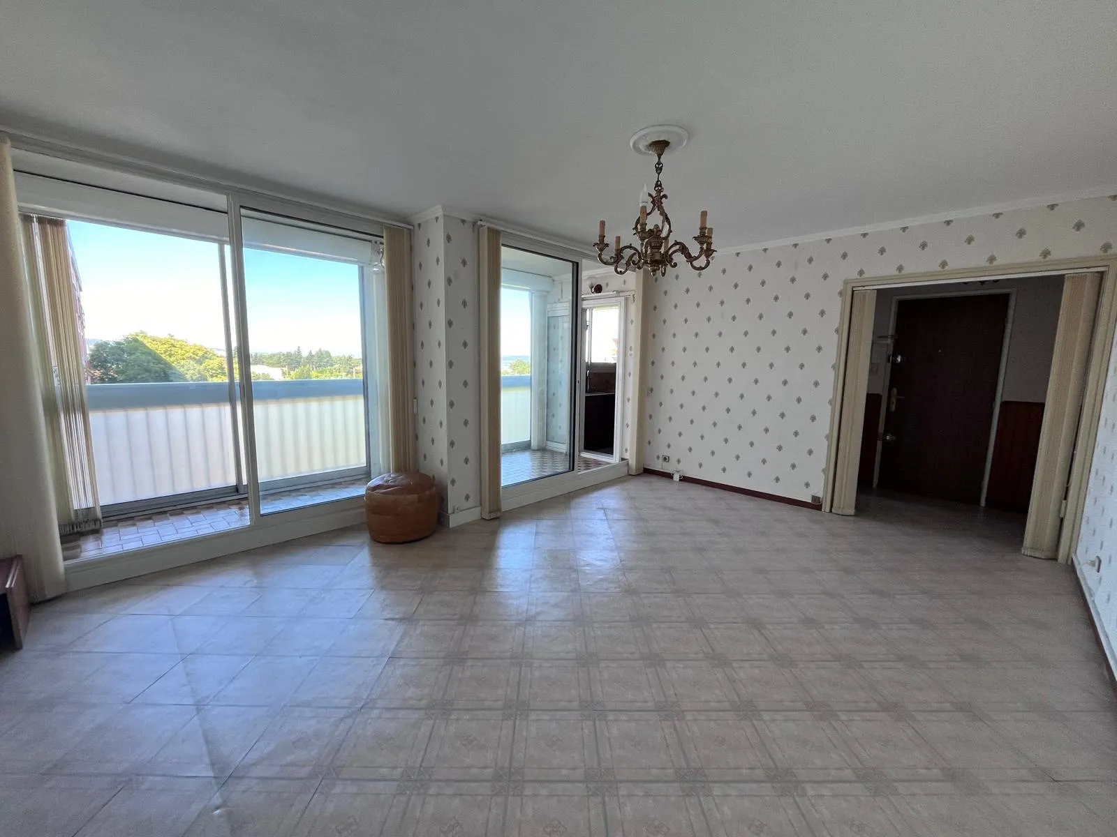 Appartement de Type 3 avec belle vue à Marignane 