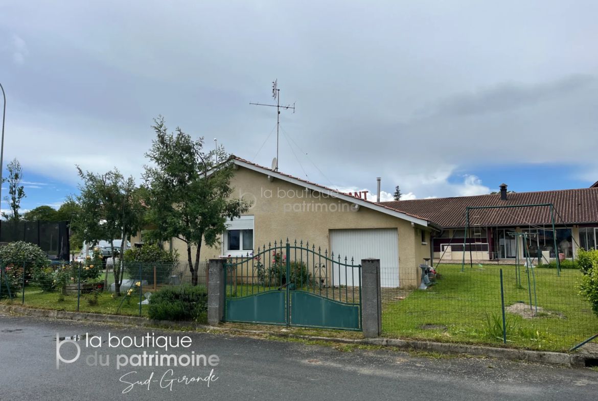 Maison avec deux logements à Bazas 