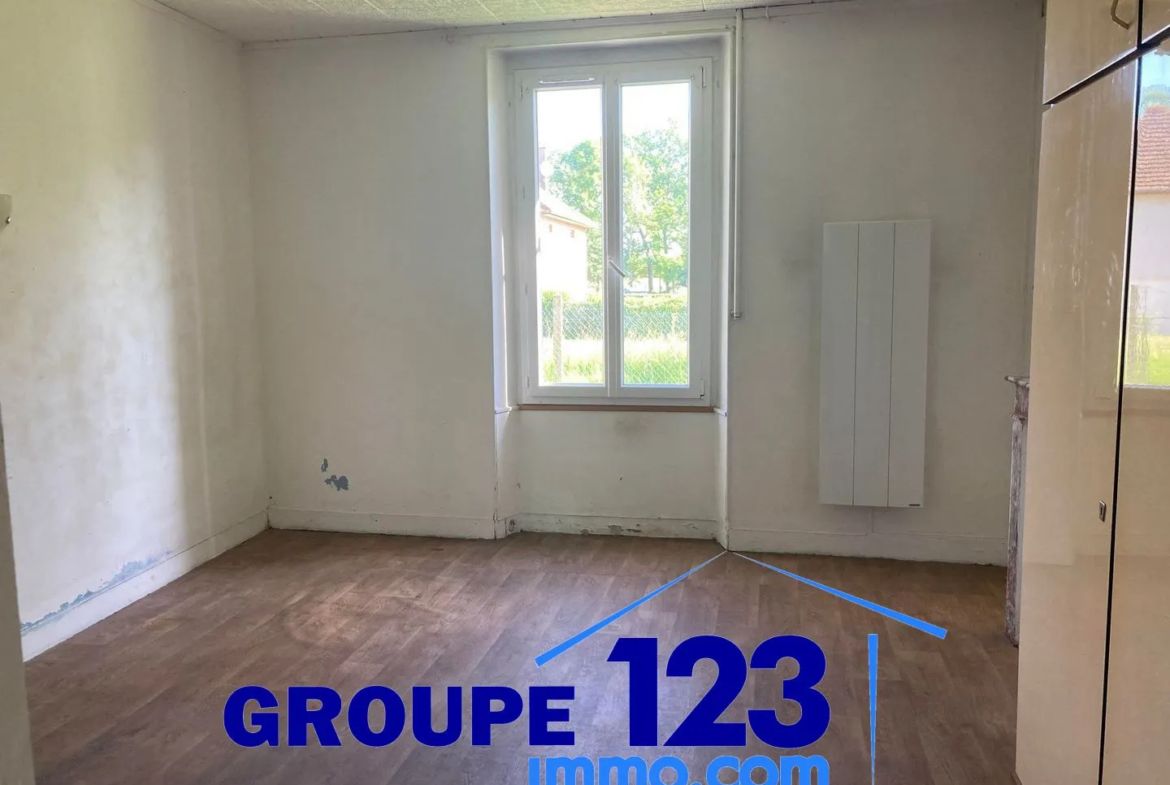 Maison Plain-pied 83 m2 Poilly sur Tholon 