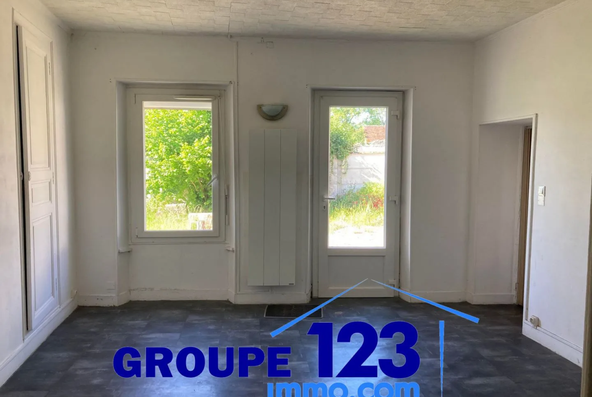 Maison Plain-pied 83 m2 Poilly sur Tholon 