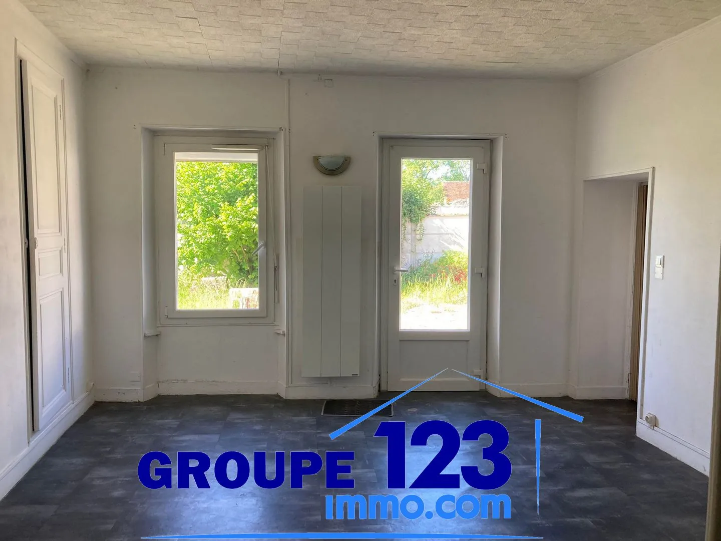 Maison Plain-pied 83 m2 Poilly sur Tholon 