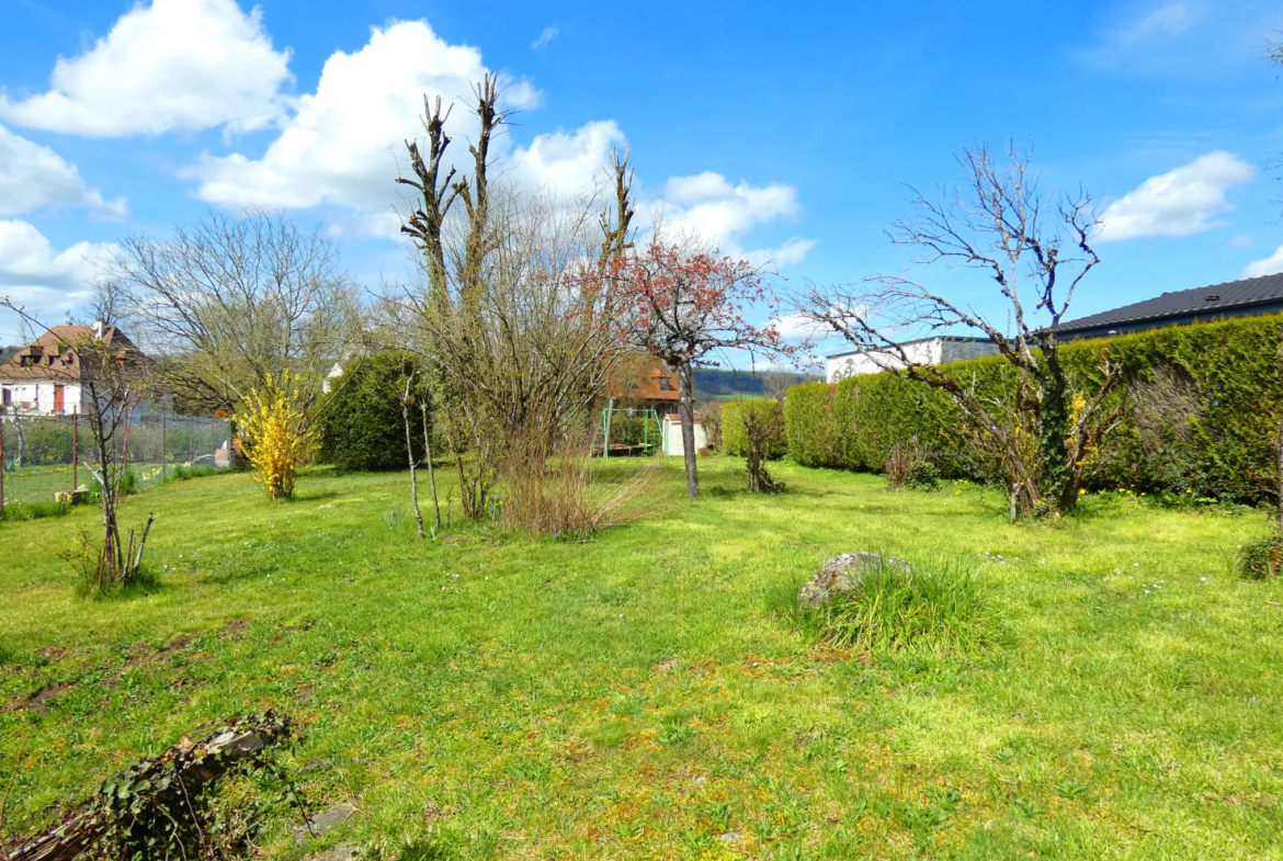 Vente Maison Auvergnate en Pierre à Aurillac 130m2 - 4 chambres 