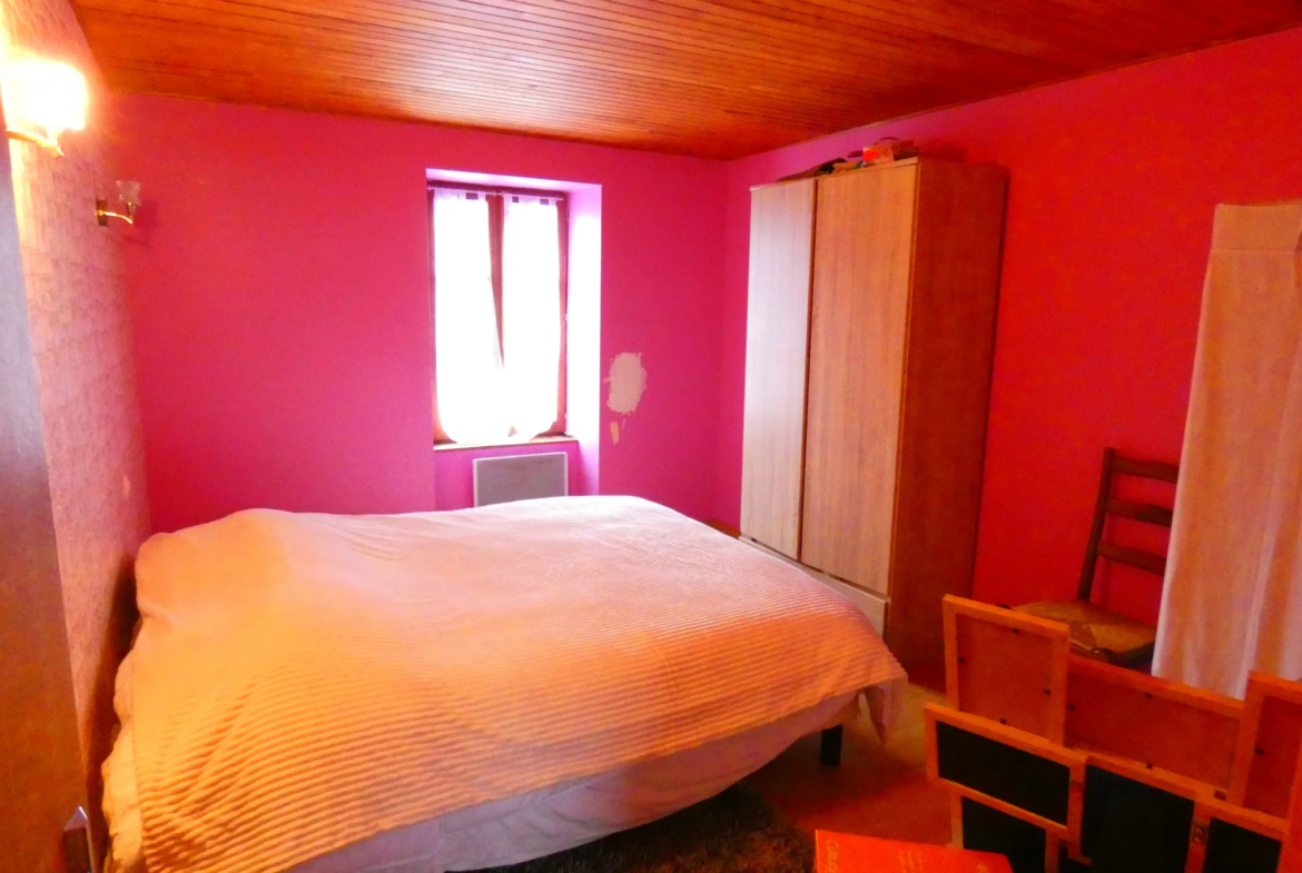 Vente Maison Auvergnate en Pierre à Aurillac 130m2 - 4 chambres 