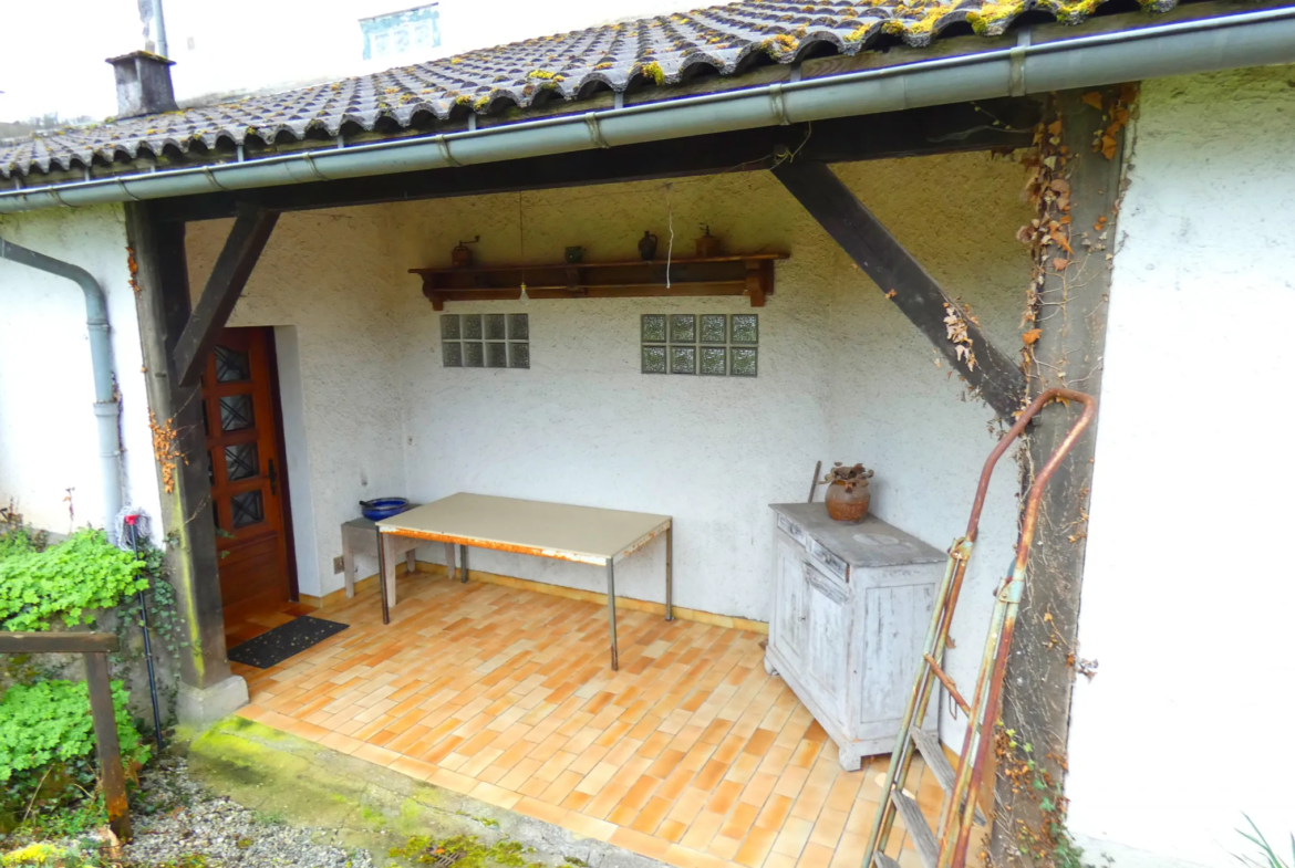 Vente Maison Auvergnate en Pierre à Aurillac 130m2 - 4 chambres 