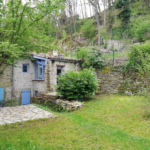 Petite Maison de Village avec Jardin - Bourdeaux