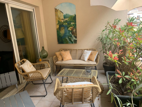 Appartement F2 avec balcon et parking à Draguignan