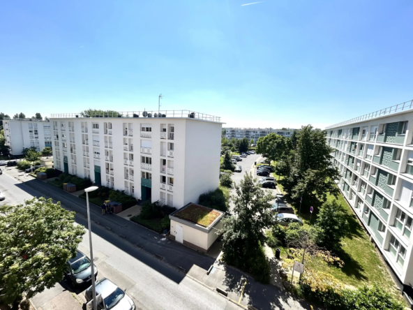 Appartement 2 pièces avec cave et box fermé à NEUILLY-SUR-MARNE